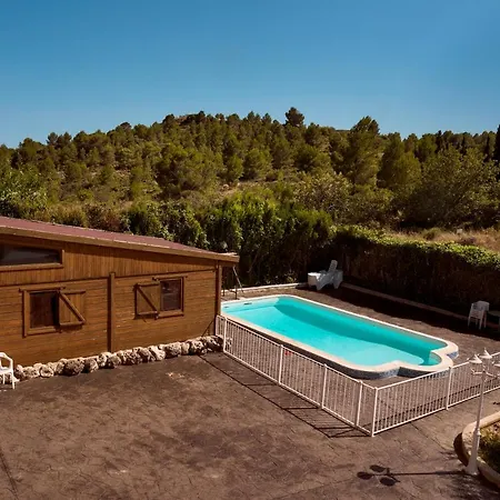 Acogedora Con Piscina Сasa de vacaciones