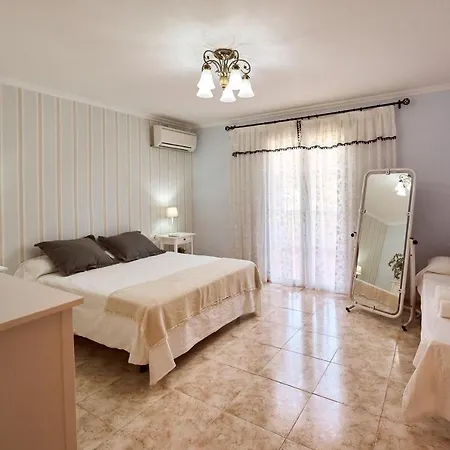 Acogedora Con Piscina Сasa de vacaciones Segorbe (Sogorb)