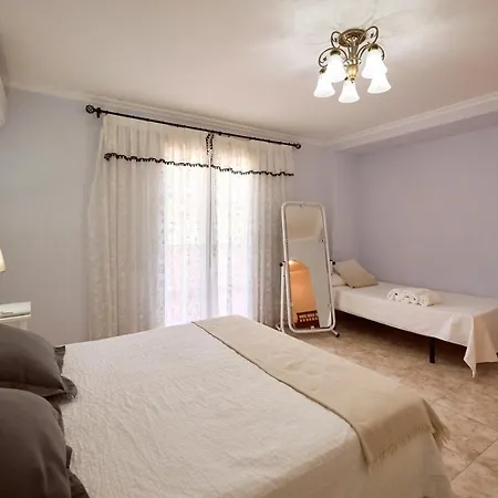 Acogedora Con Piscina Segorbe (Sogorb)